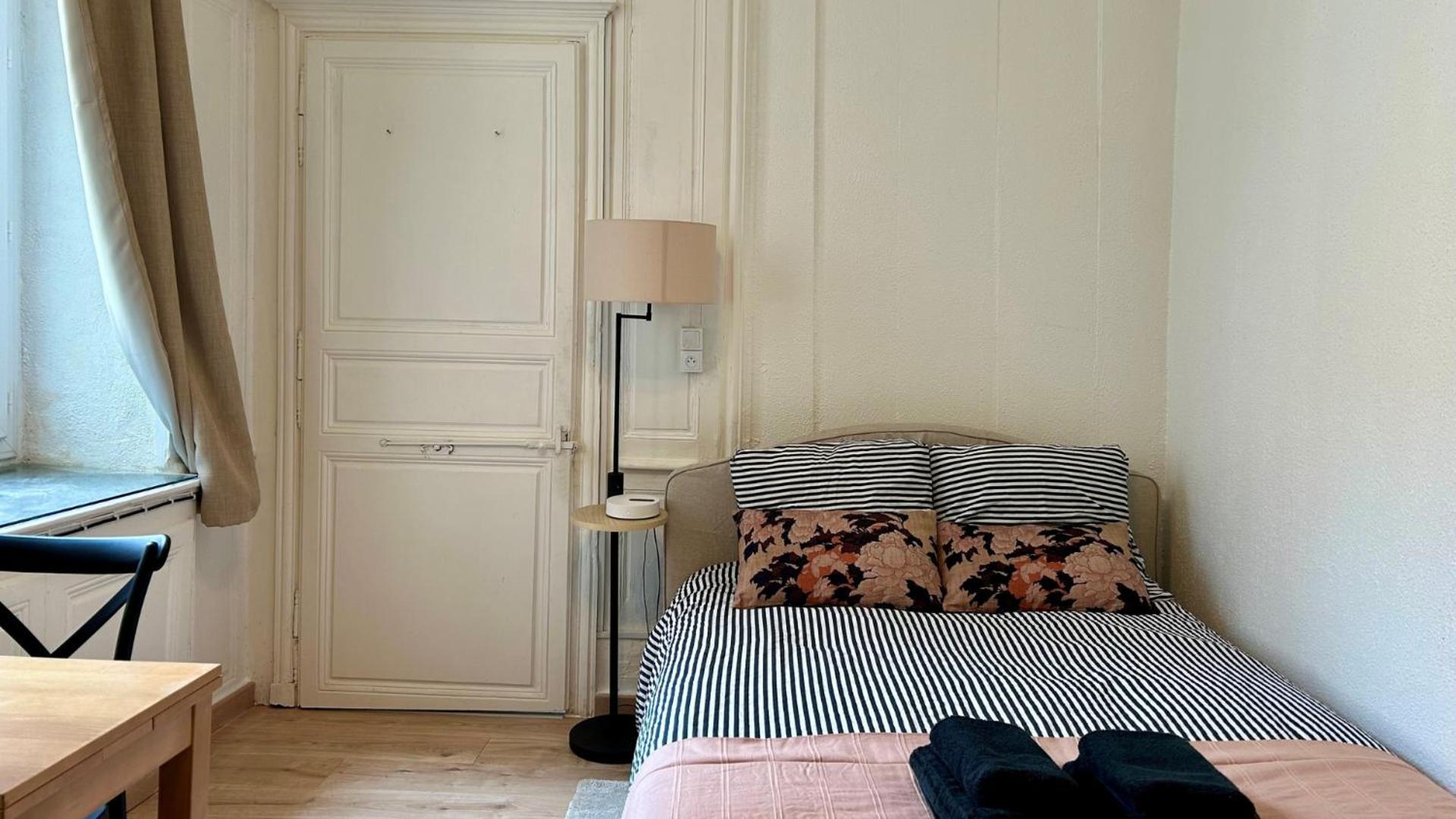 Le Mary Appartement Autun Buitenkant foto